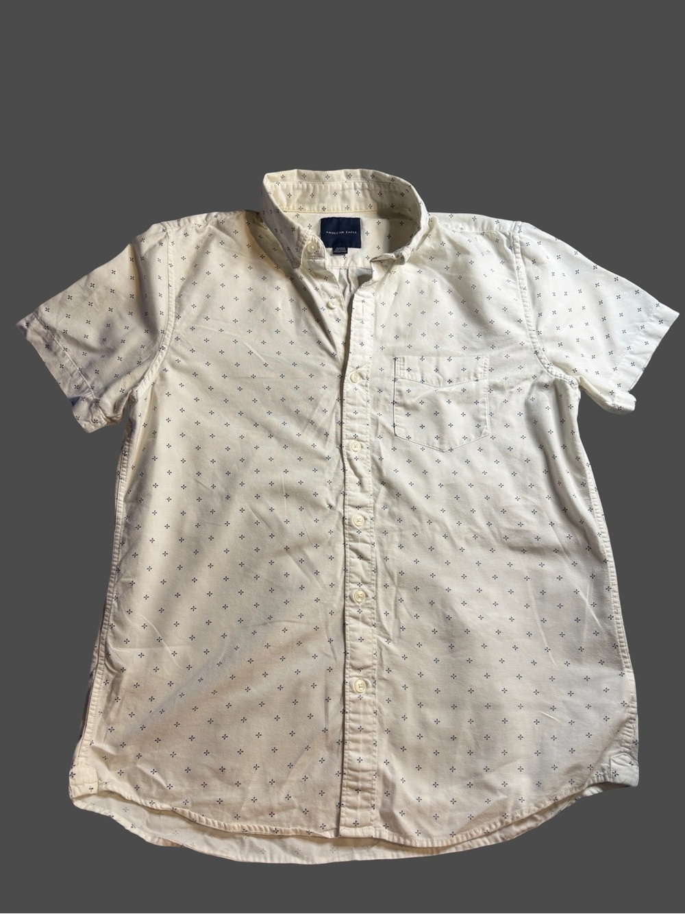 American Eagle Outfitters Cream Short-Sleeve Button-Down Shirt with Micro Print